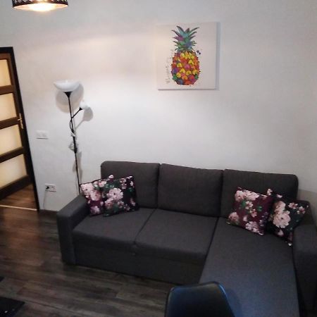 אגר Downtown Deluxe Apartment מראה חיצוני תמונה