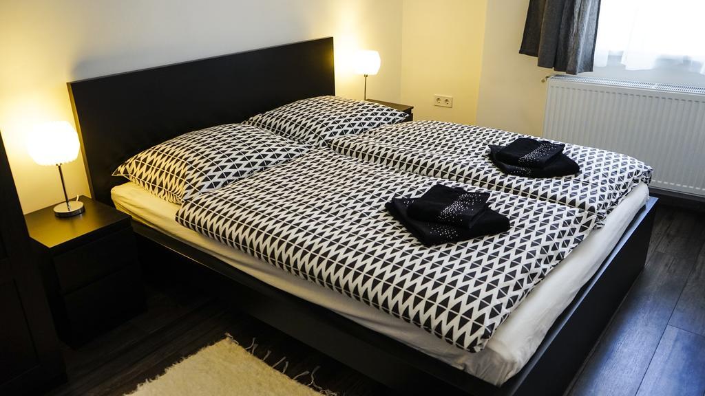 אגר Downtown Deluxe Apartment חדר תמונה