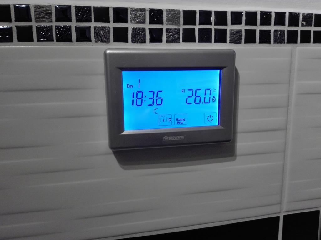 אגר Downtown Deluxe Apartment חדר תמונה